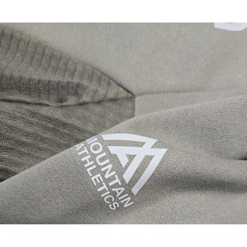 The North Face Mens Mountain Athletics Fleece Hoodie 1/4-Zip Large Tan Logo Pic!